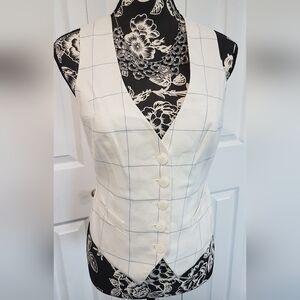 Le chateau cream and blue checkered linen vest